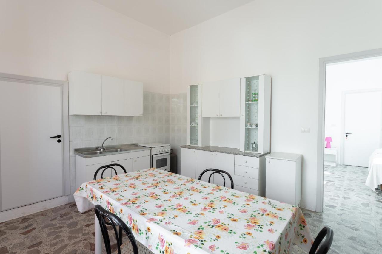 Appartamento Fronte Mare E Spiaggia Torre Mozza Ngoại thất bức ảnh